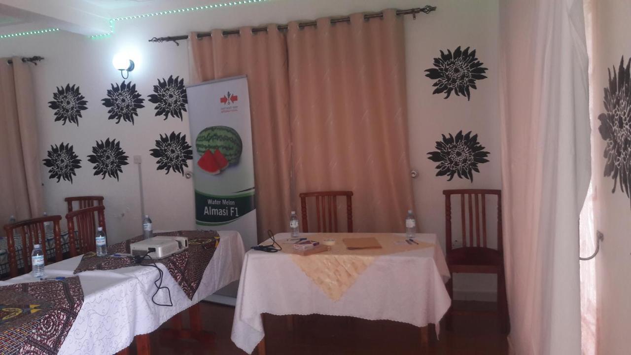 Kigezi Gardens Inn Kabale Екстериор снимка